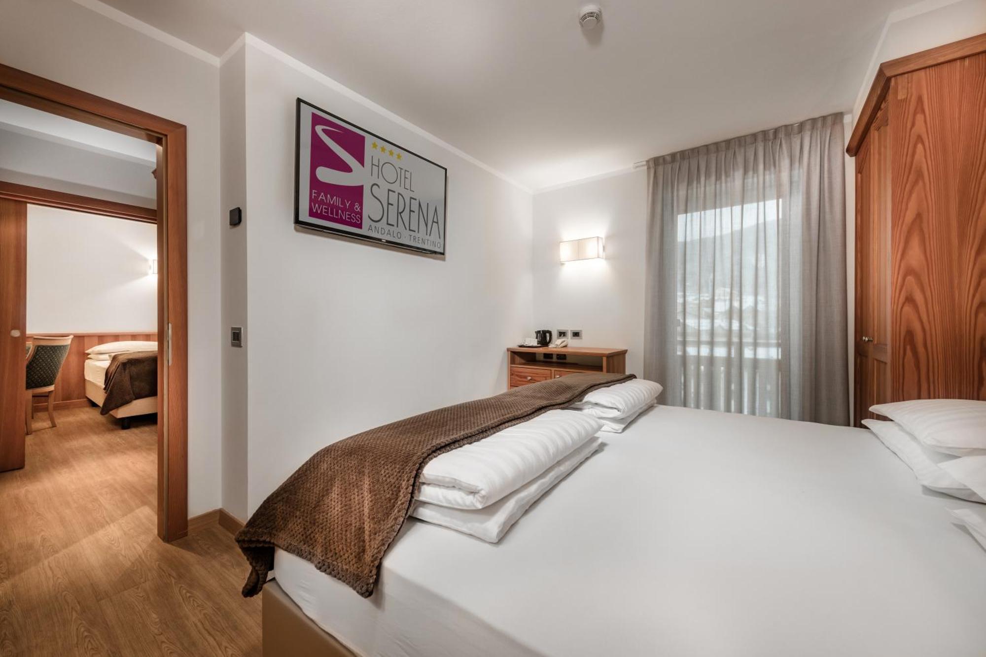 Family Hotel Serena อันดาโล ภายนอก รูปภาพ